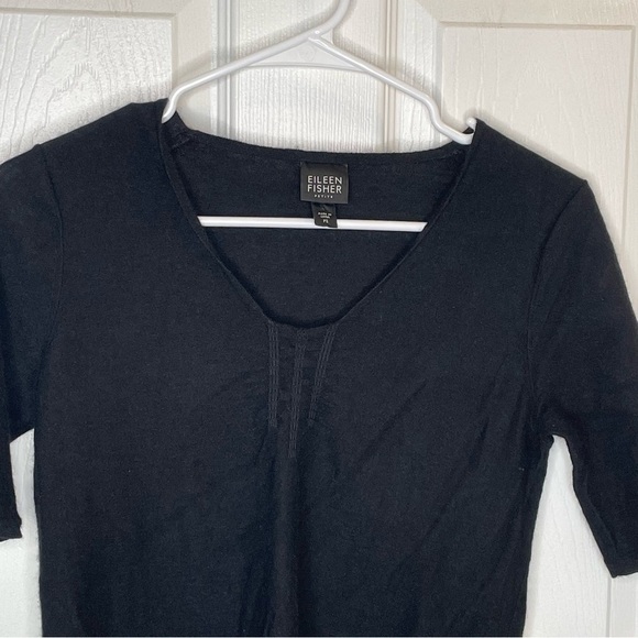 Eileen Fisher 100% Cashmere Sweater in Black in Petite S - Picture 3 of 9